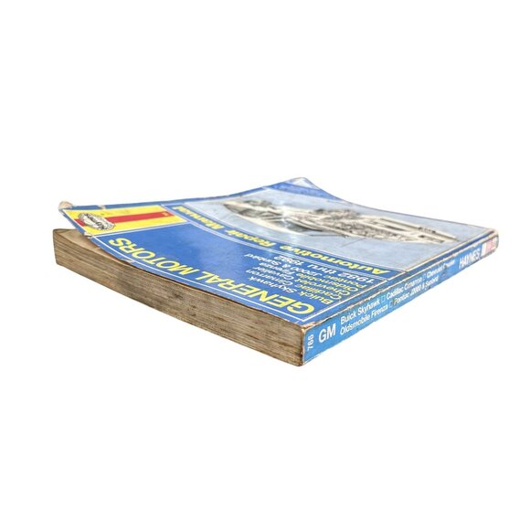 Vtg Haynes Repair Manual General Motors 1982 Thru 1992 - Picture 3 of 5